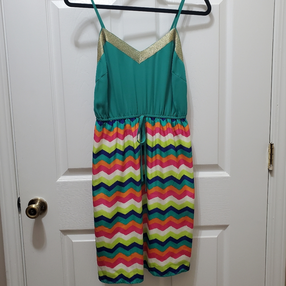 C. Luce zig zag pattern dress